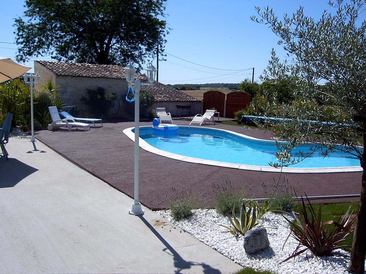 L'Oasis Bed and Breakfast Port-dʼEnvaux Buitenkant foto