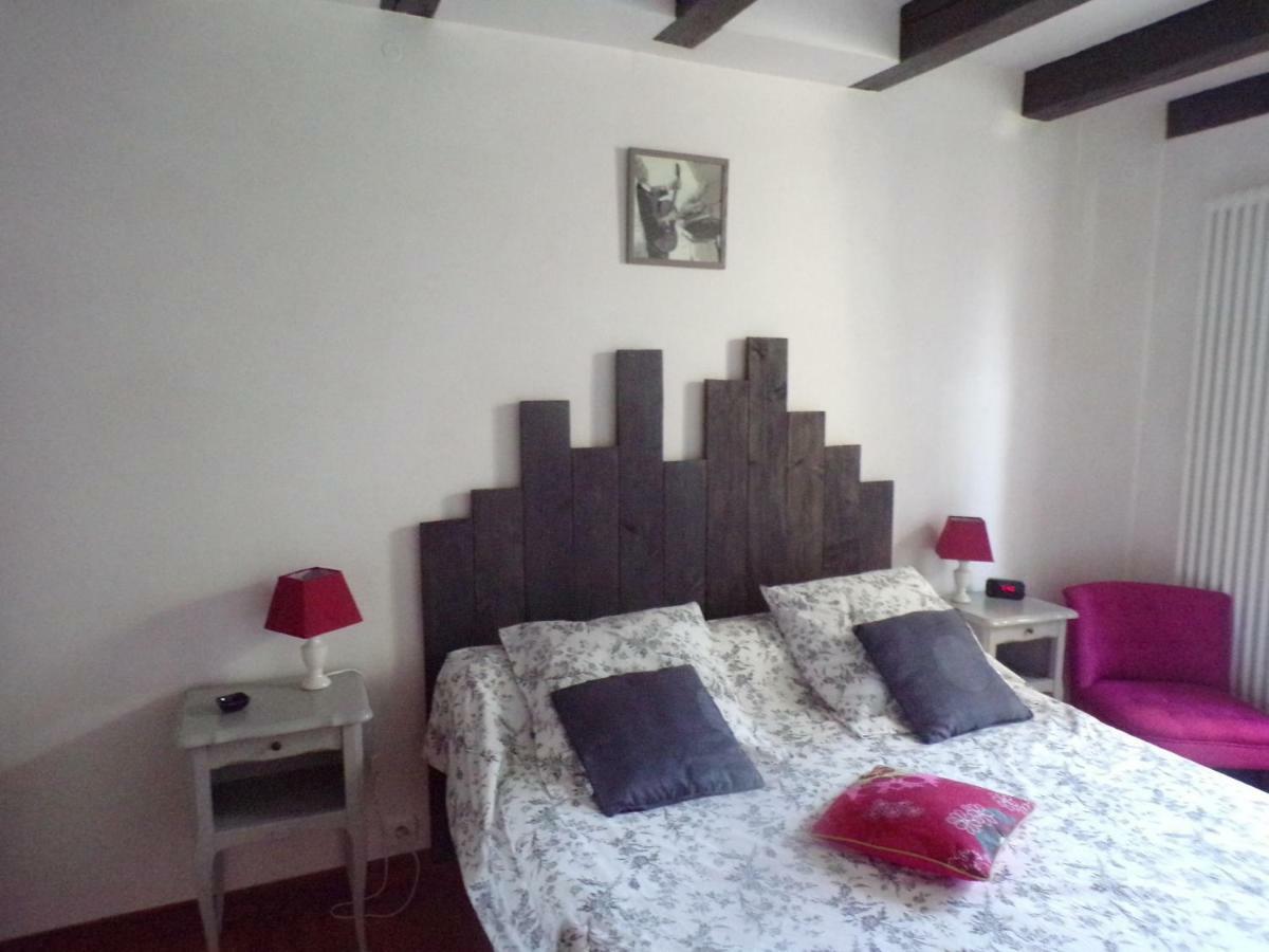 L'Oasis Bed and Breakfast Port-dʼEnvaux Buitenkant foto