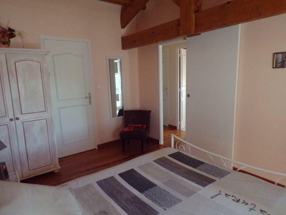 L'Oasis Bed and Breakfast Port-dʼEnvaux Buitenkant foto